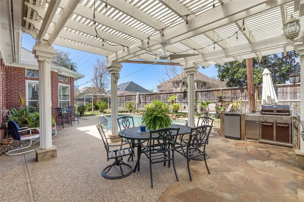 Photo of 5702 Summerfield Lane
