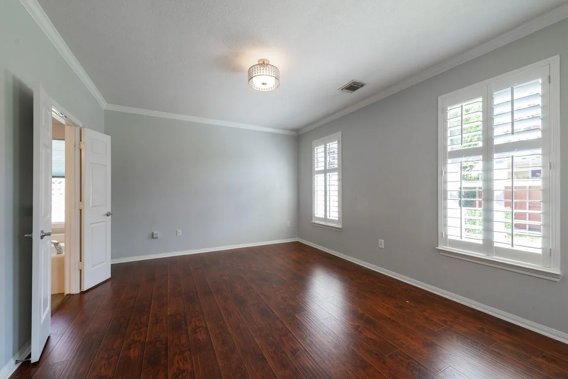 Photo of 5327 Thorngate Court