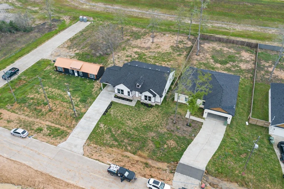Photo of 1105 Peter Pine Street