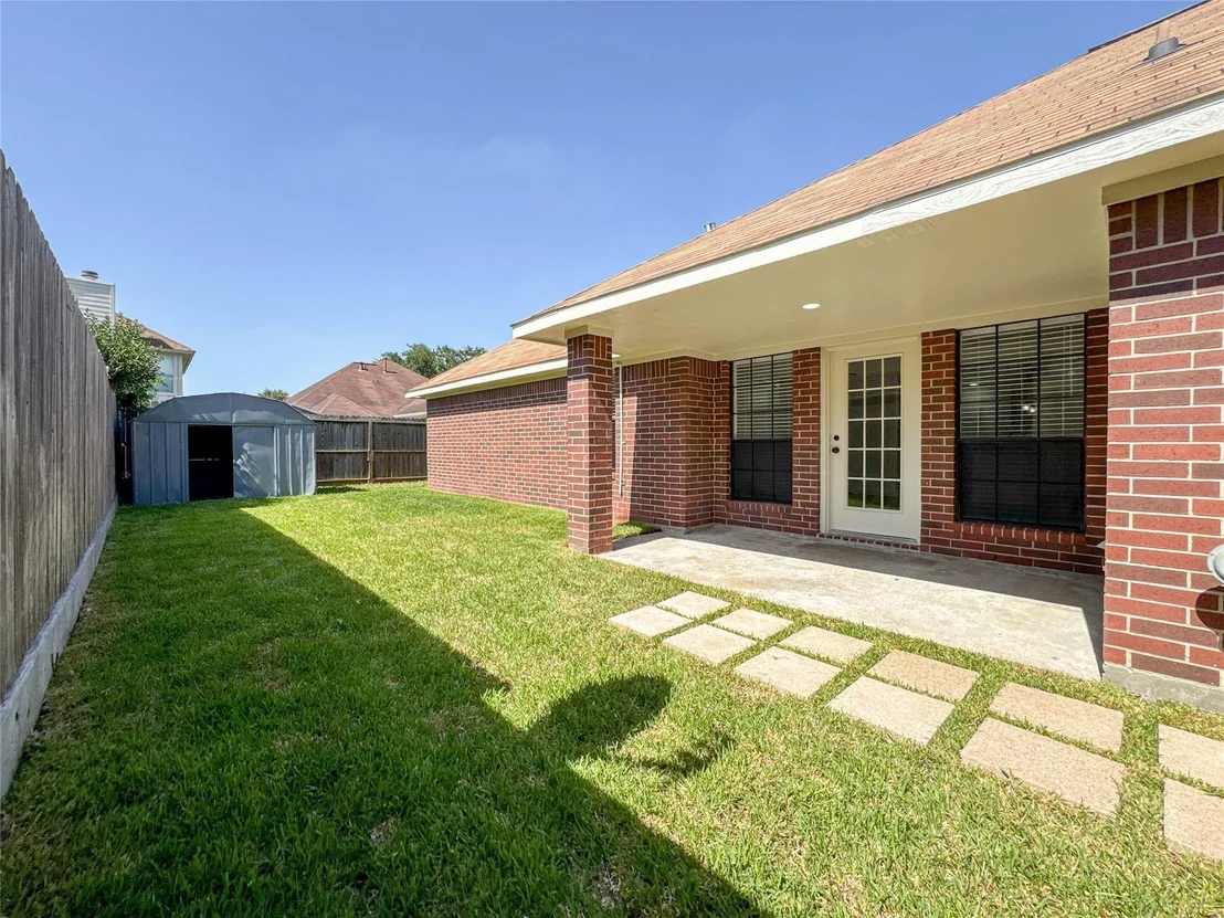 Photo of 406 Bluebird Lane