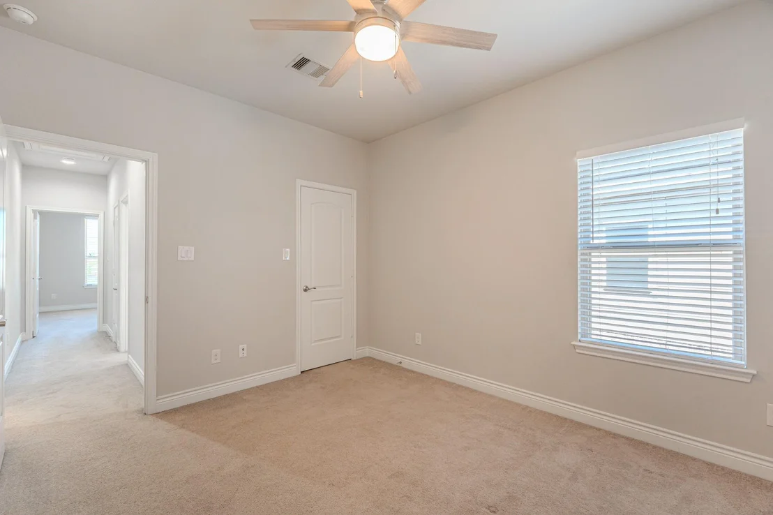 Photo of 27918 Madison Bend Drive