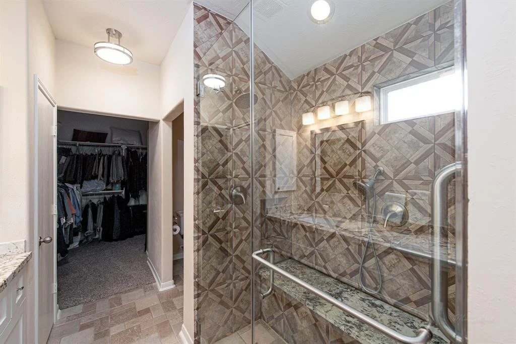 Photo of 522 Arbor Green Lane
