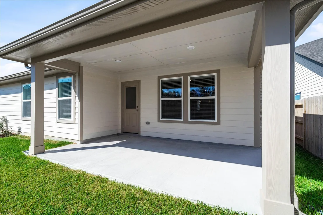 Photo of 19737 Flag View Drive