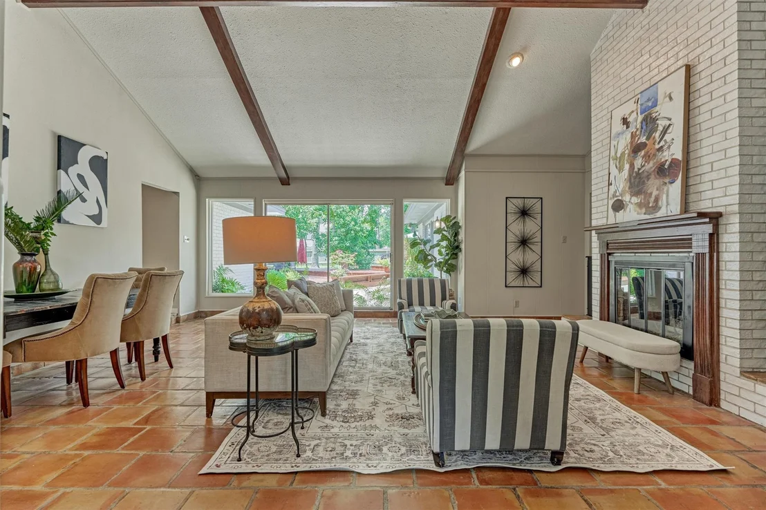Photo of 6326 Craigway Road