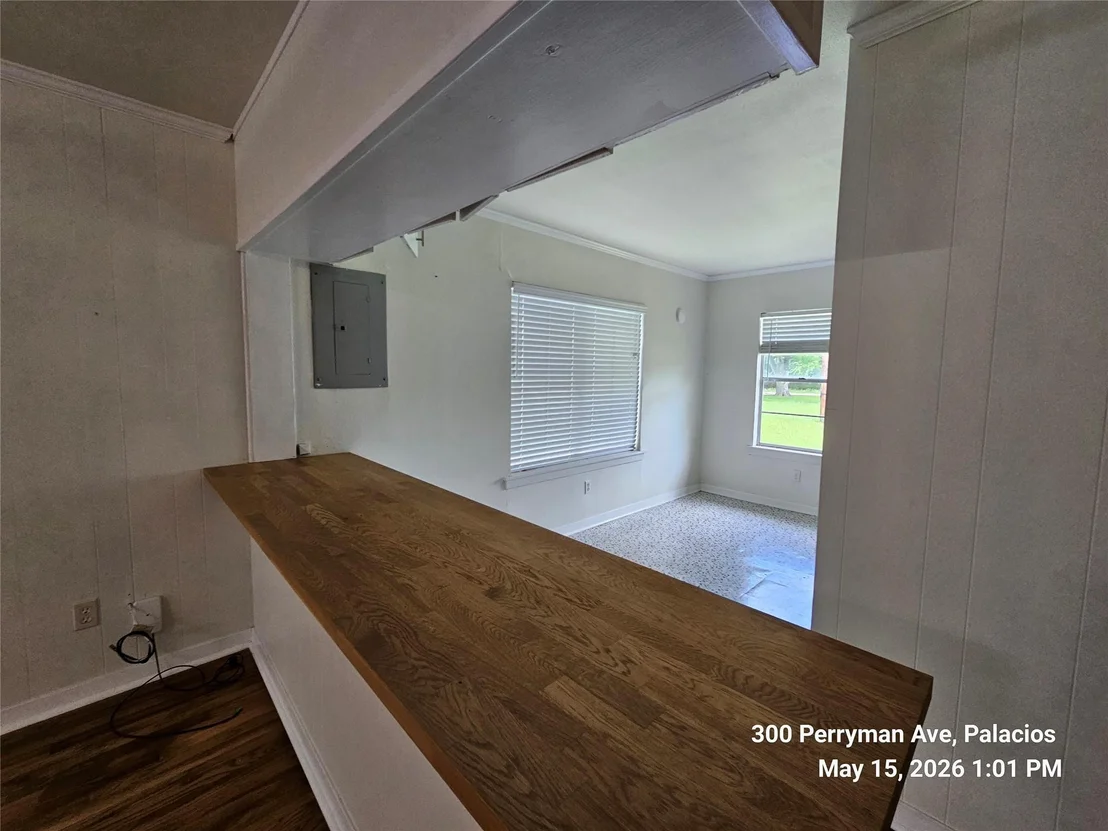 Photo of 300 Perryman Avenue