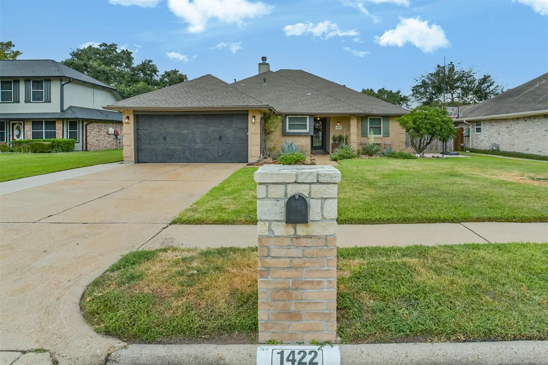 Photo of 1422 Roosevelt Drive
