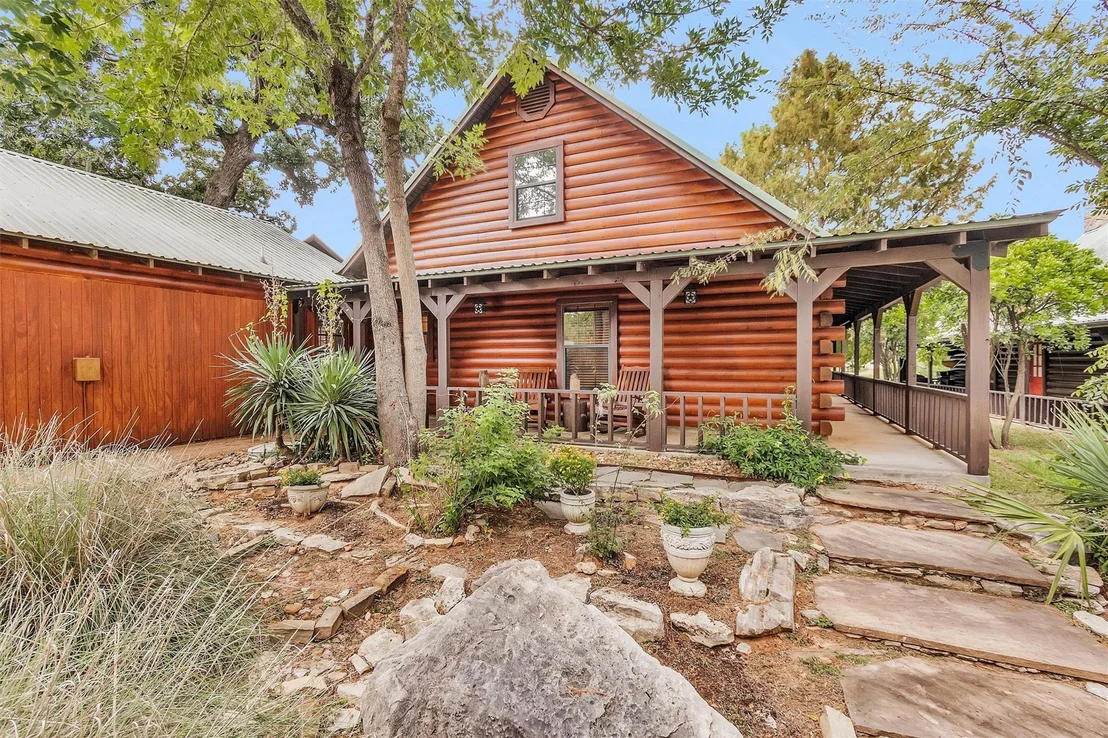 Photo of 3 Cypress Bend