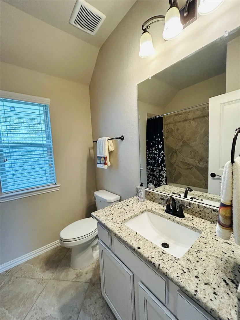 Photo of 3051 Kathryn Oaks Lane