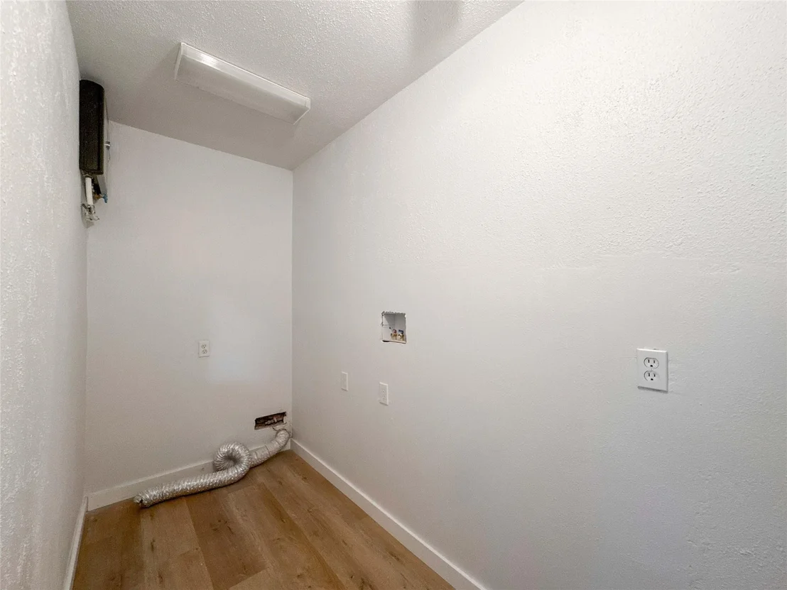 Photo of 4934 Whispering Falls Drive