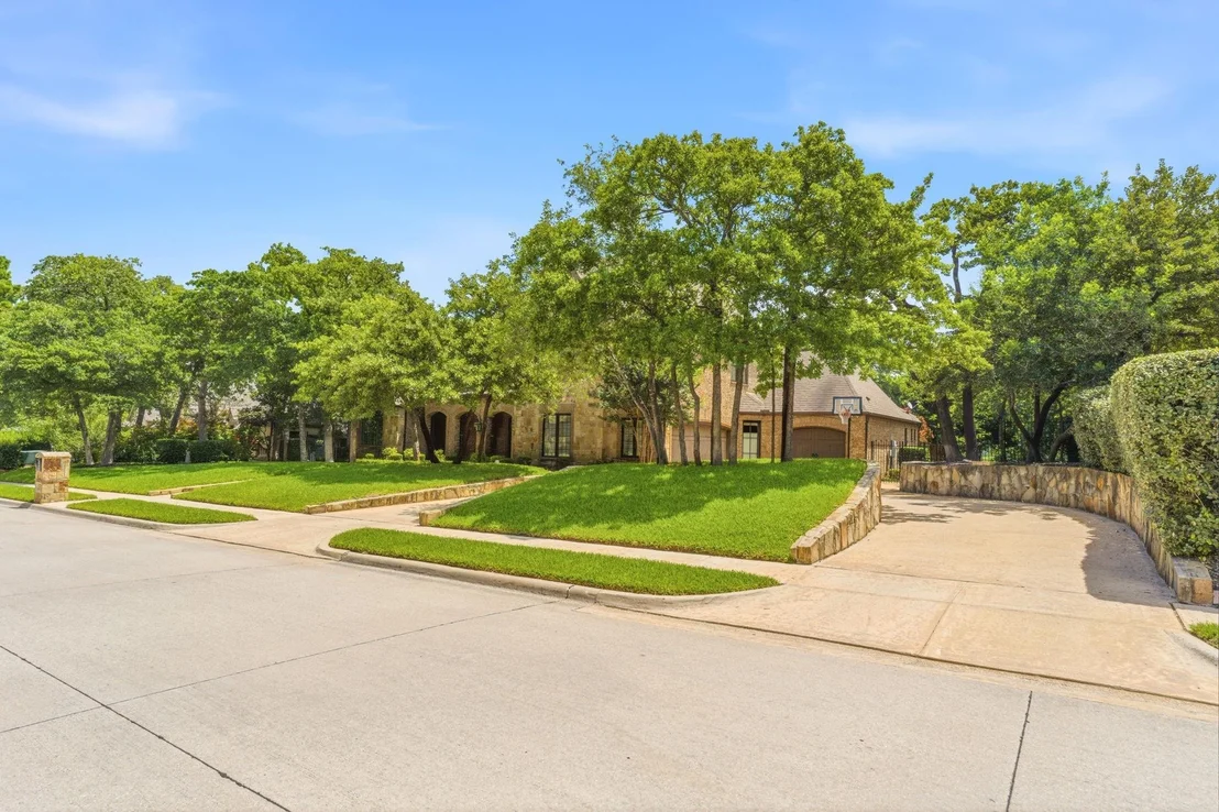 Photo of 1725 Biltmore Drive
