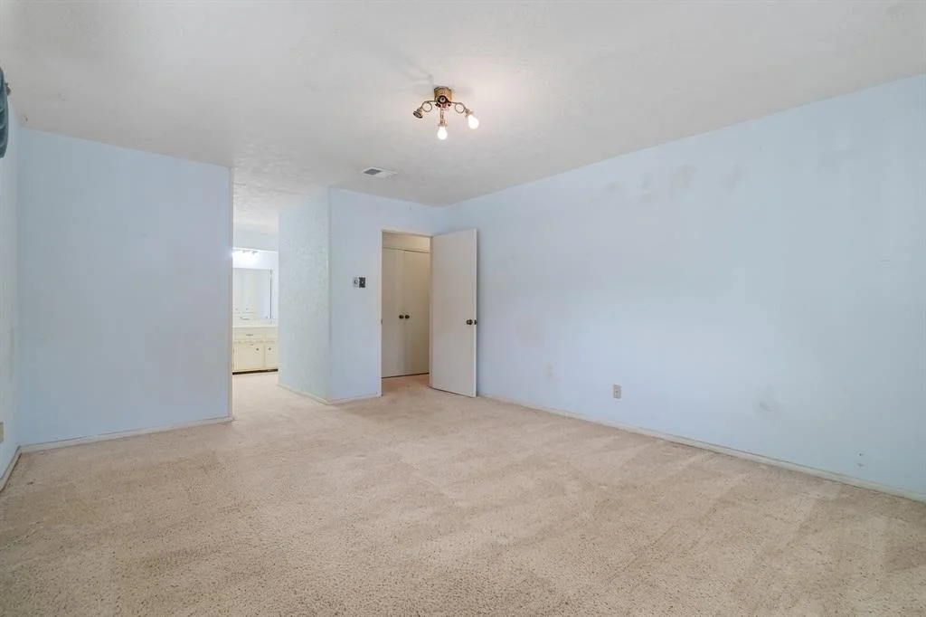 Photo of 28814 Enchanted Drive