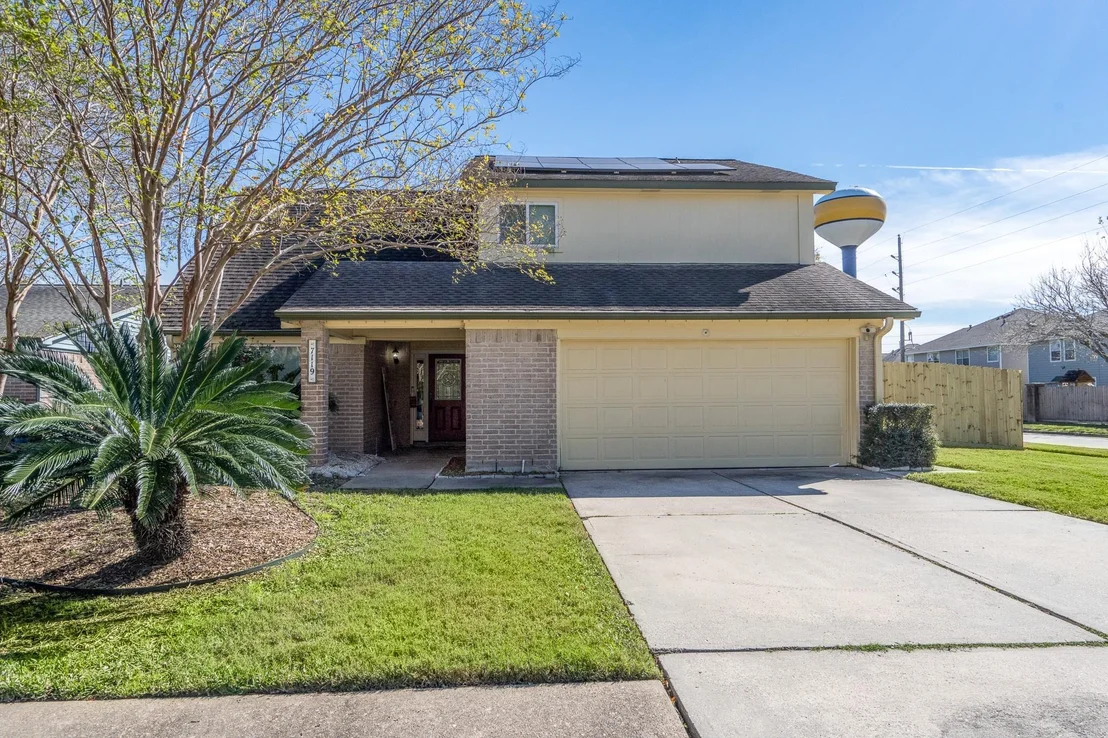 Photo of 7119 Sandy Knolls Drive