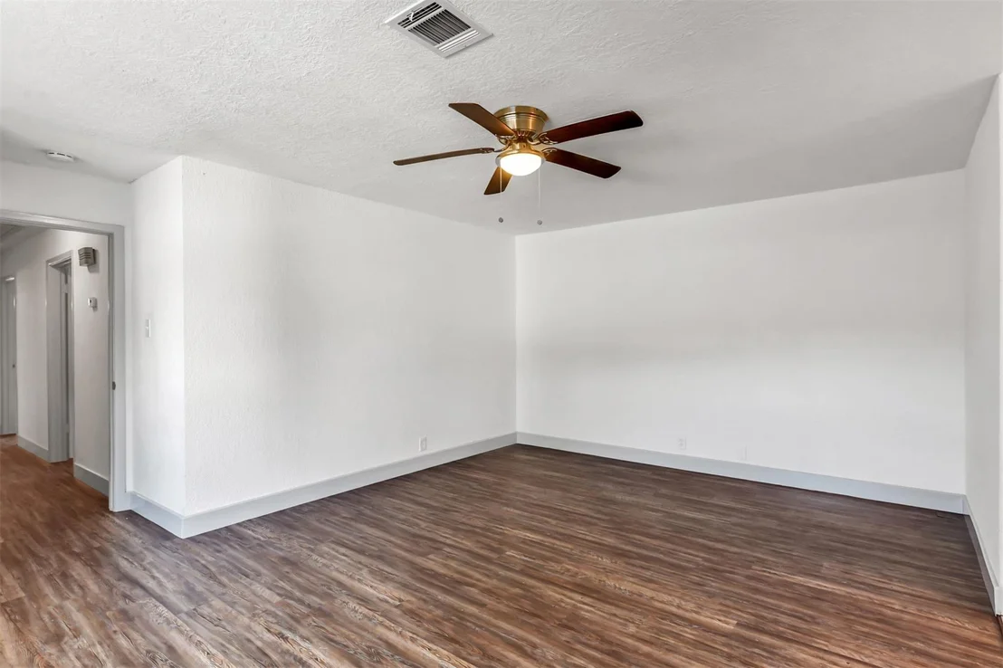 Photo of 23118 Whispering Willow Drive