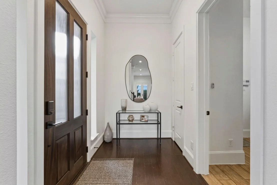Photo of 8213 Cabernet Lane