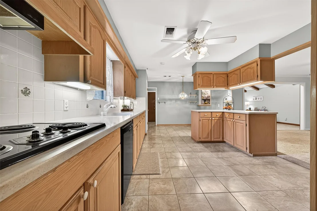 Photo of 5610 Belrose Drive