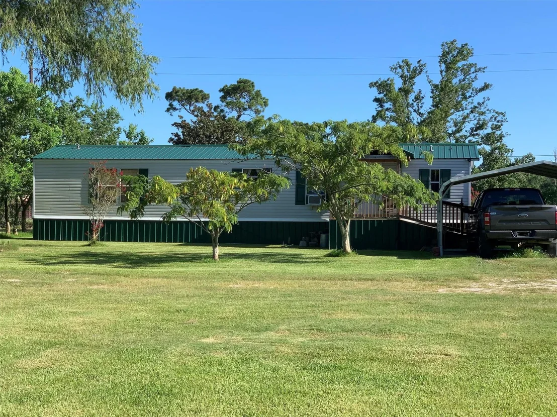 Photo of 18504 Noyce Road