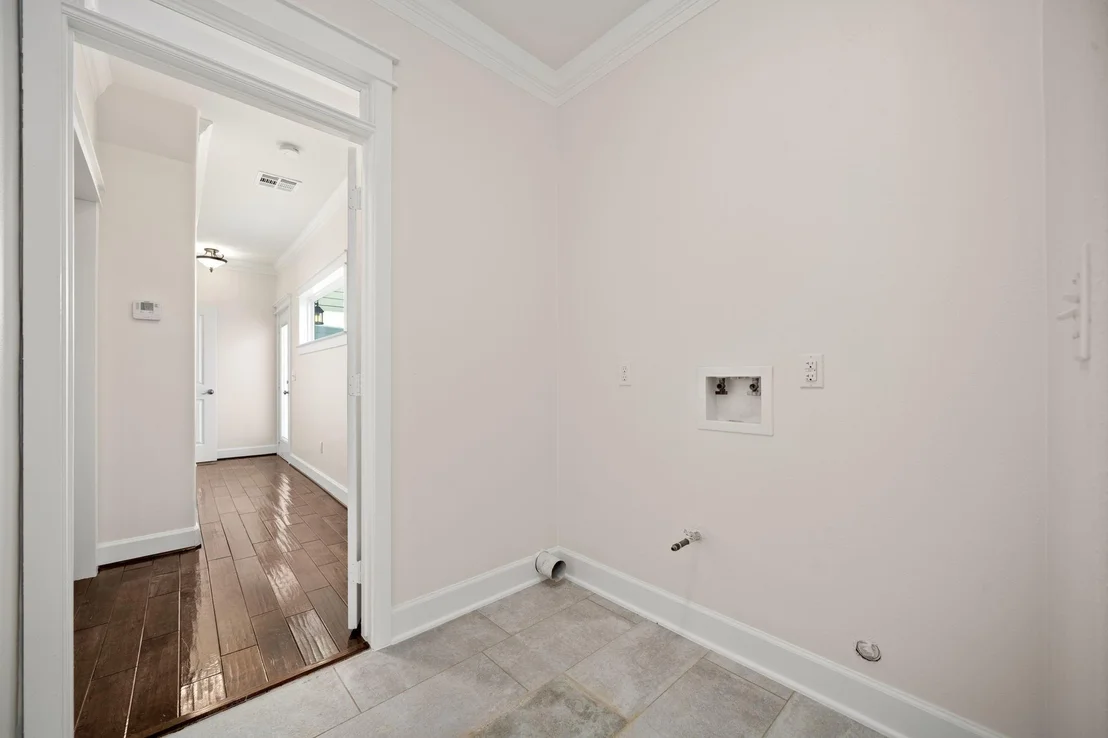 Photo of 110 Kendall Street