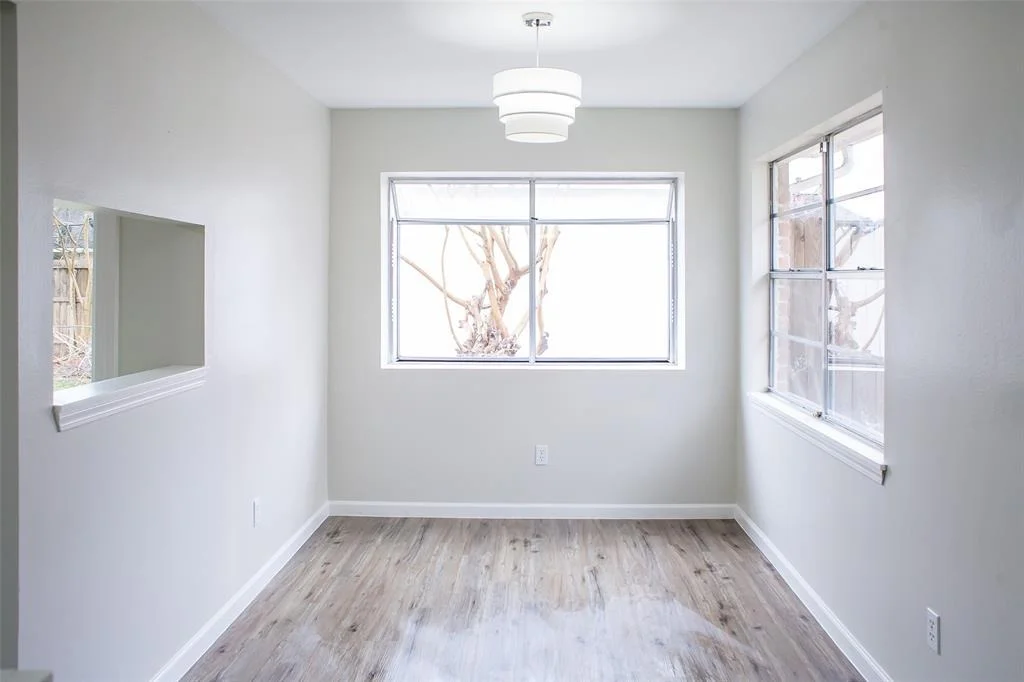 Photo of 1222 Lynn Lane