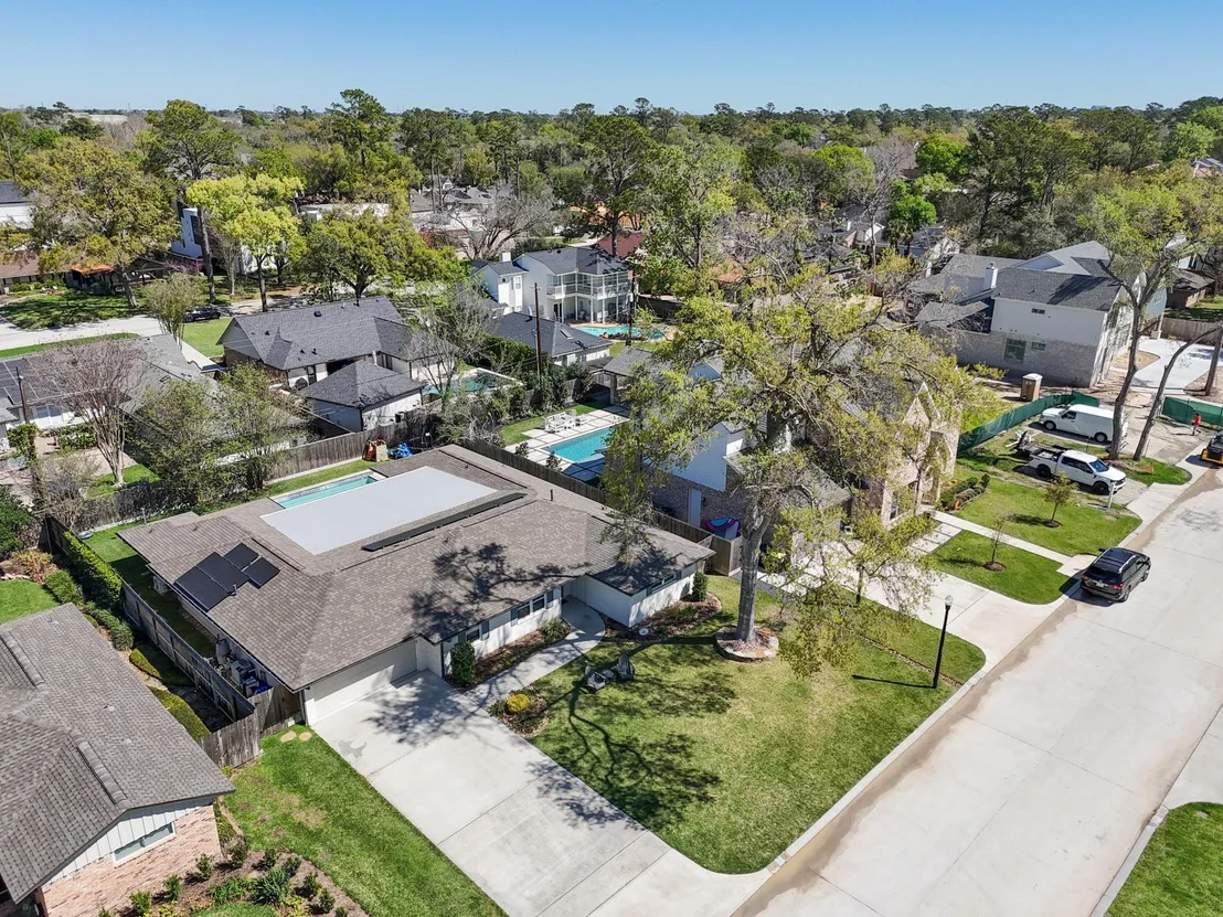 Photo of 8710 Burkhart Road