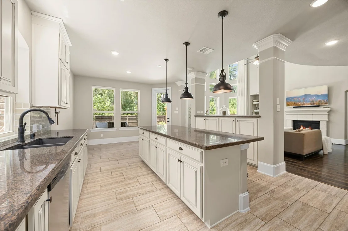 Photo of 13811 Lake Conner Lane
