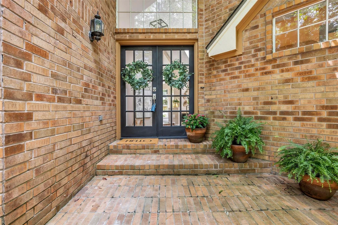 Photo of 22 Cedar Chase Place