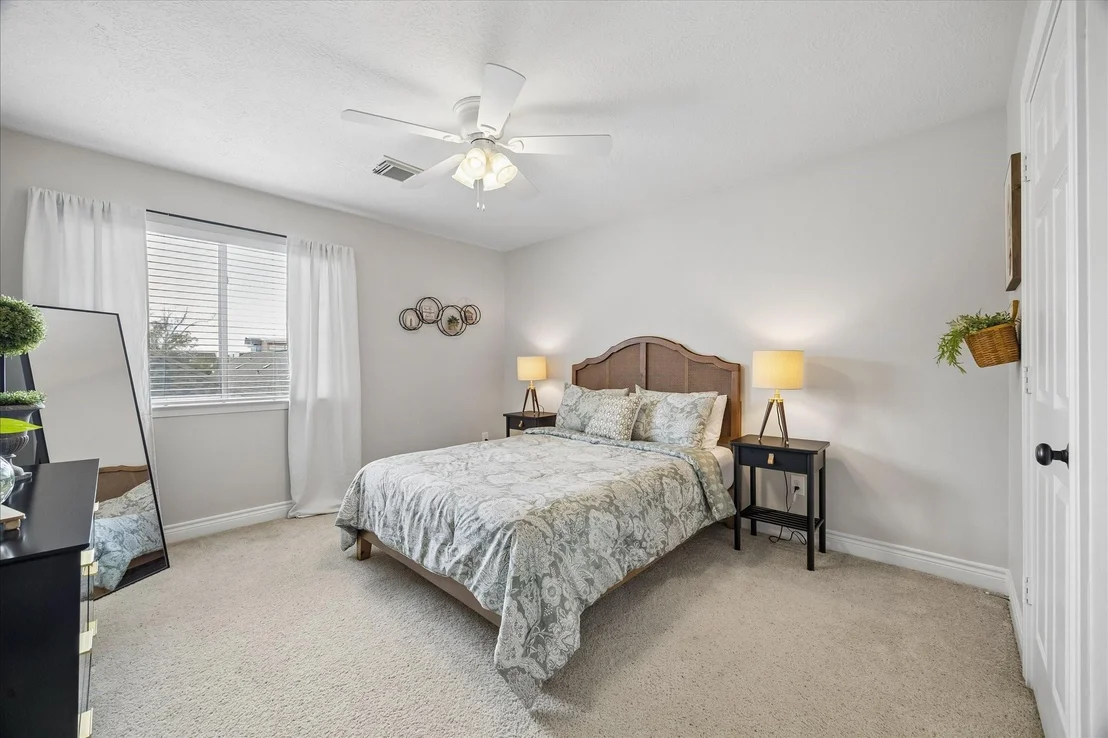 Photo of 5911 Katy Street