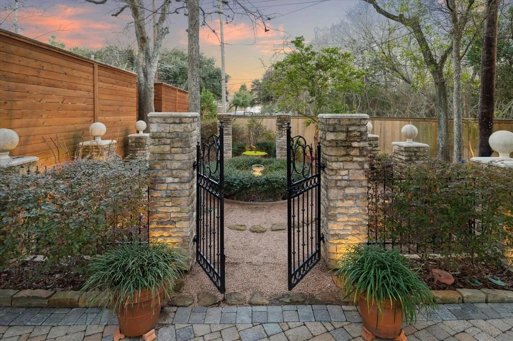 Photo of 102 Electra Drive