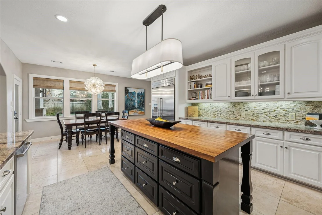 Photo of 2811 Autumn Lake Drive