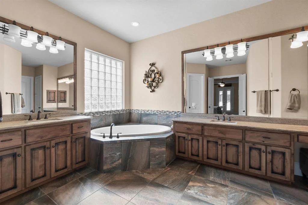Photo of 5915 Stratton Woods Drive