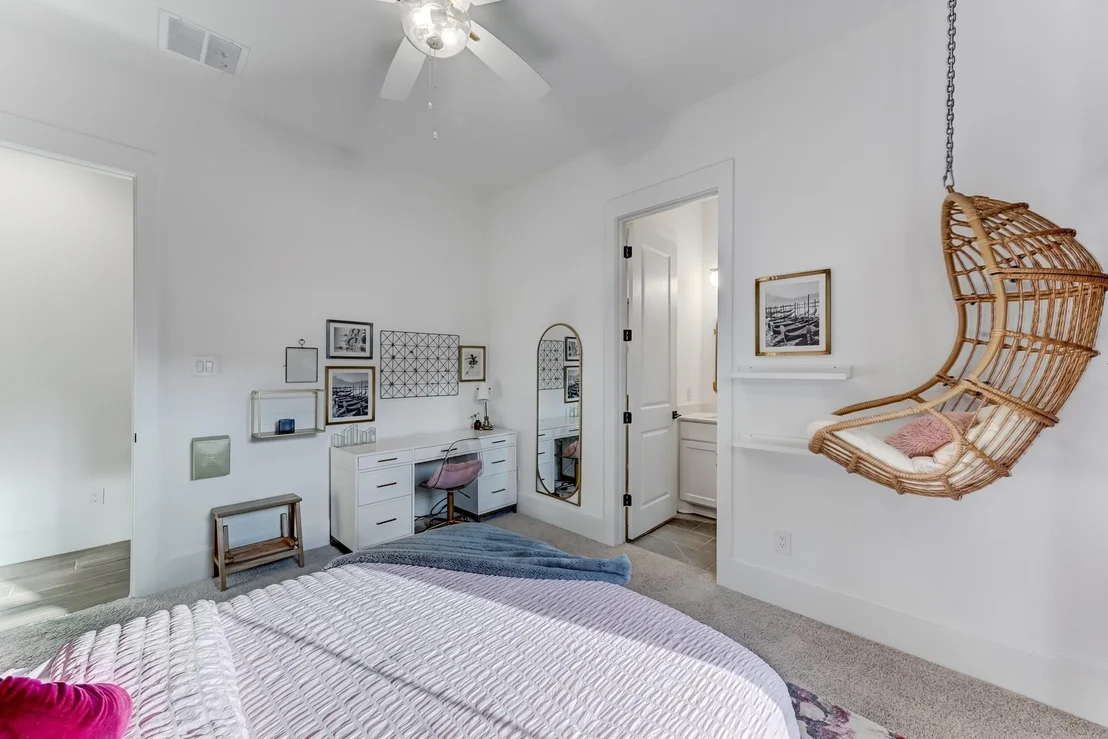 Photo of 15640 Forest Grove Drive