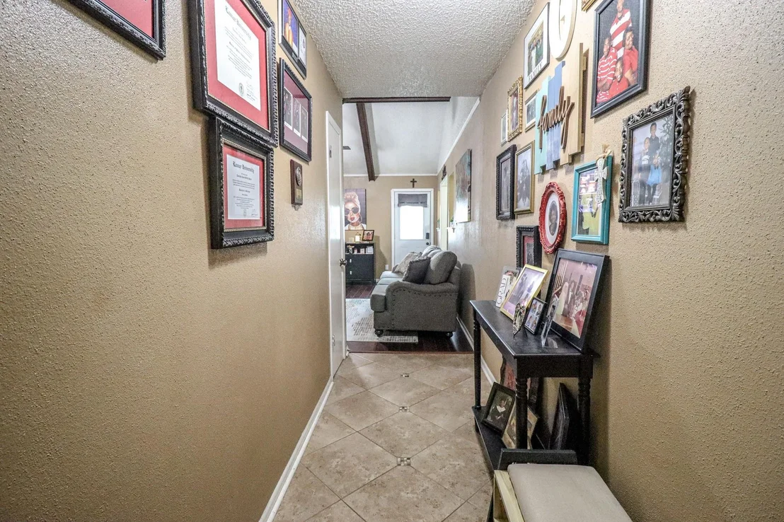 Photo of 2055 Stacy Street