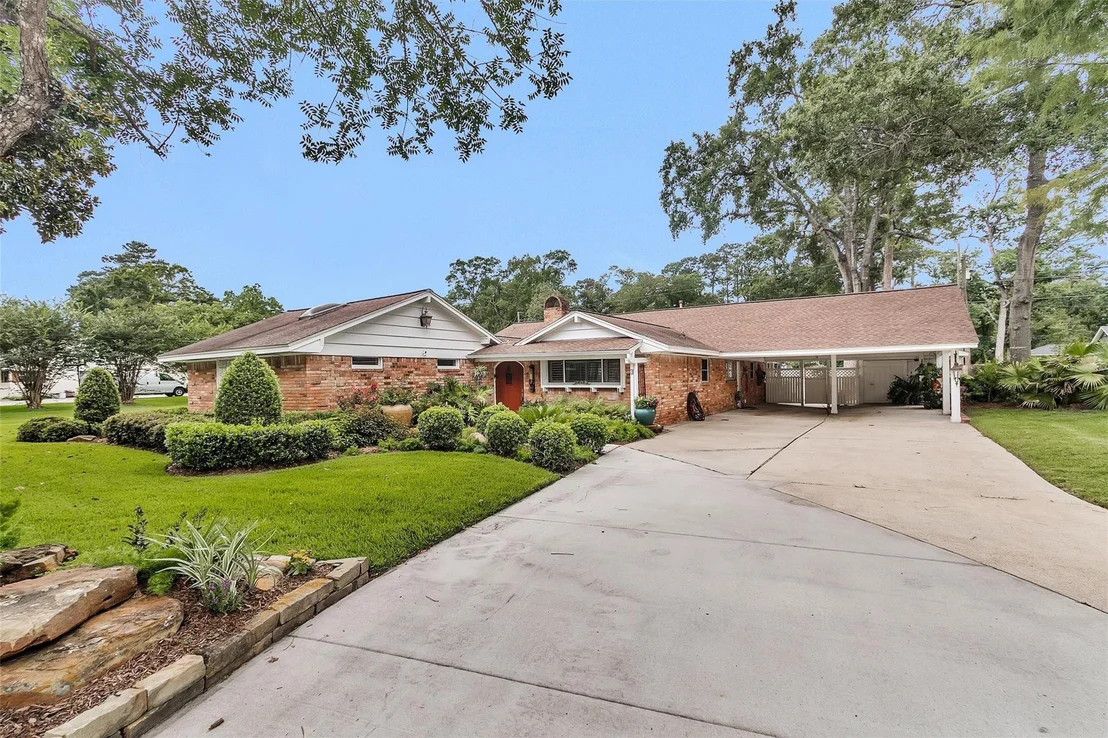 Photo of 3 Fairway Drive