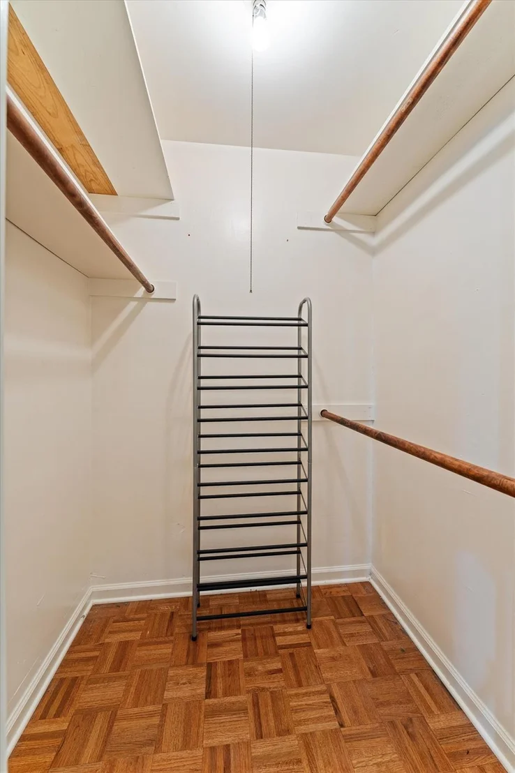 Photo of 4711 Carbrook Court