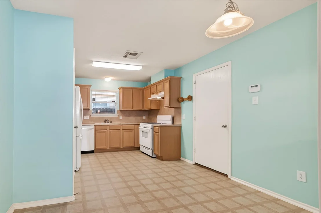 Photo of 11034 Knobbley Oak Court