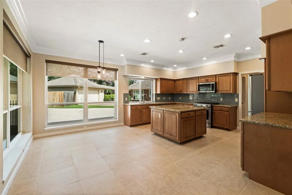 Photo of 2123 Riverside Drive