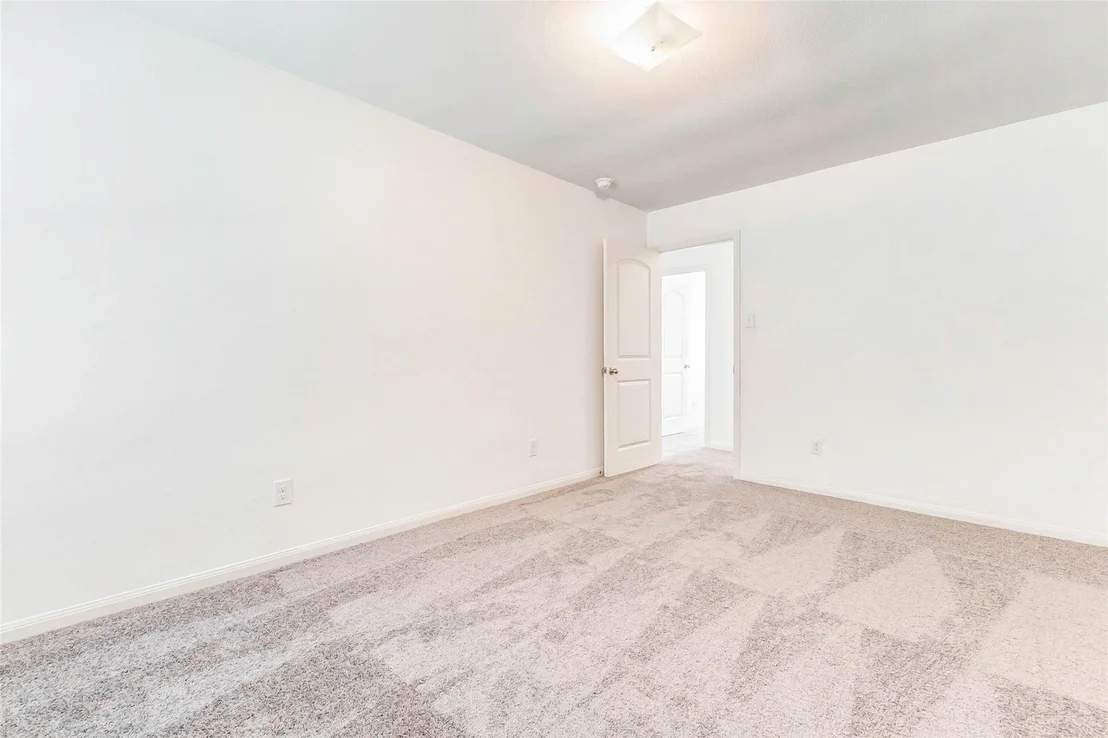 Photo of 2098 Saras Way