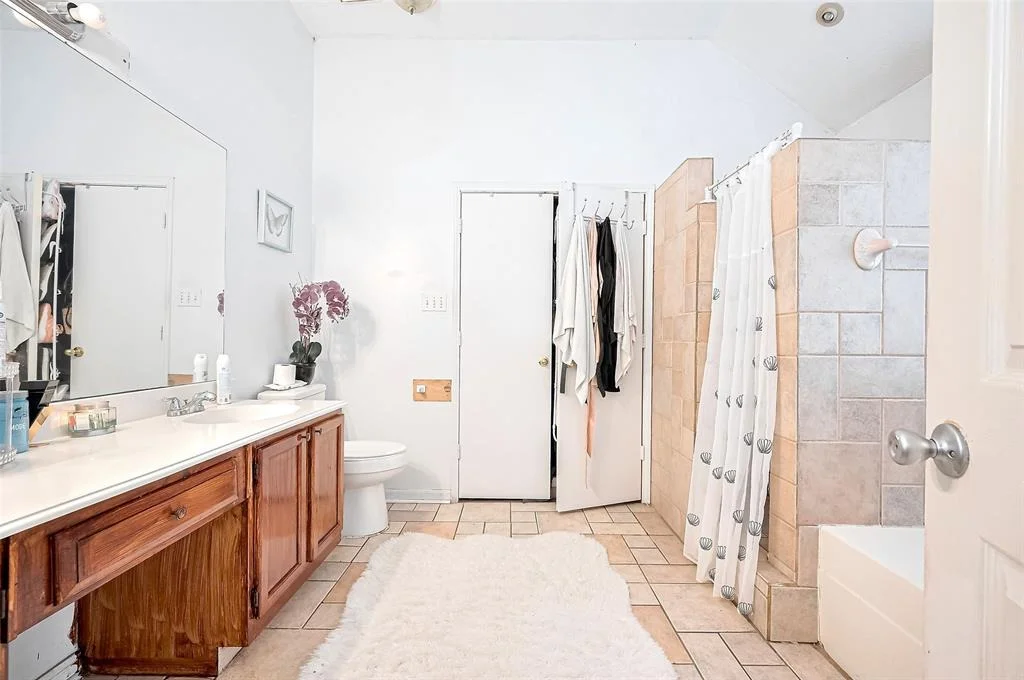 Photo of 6431 Kentwick Drive