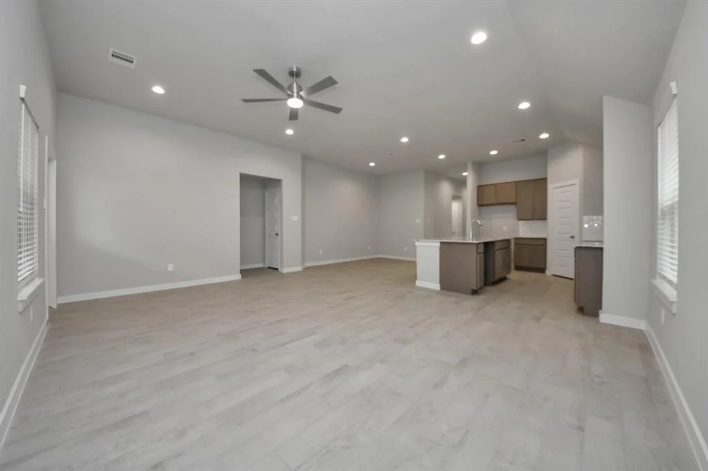Photo of 15810 Walnut Leaf Lane