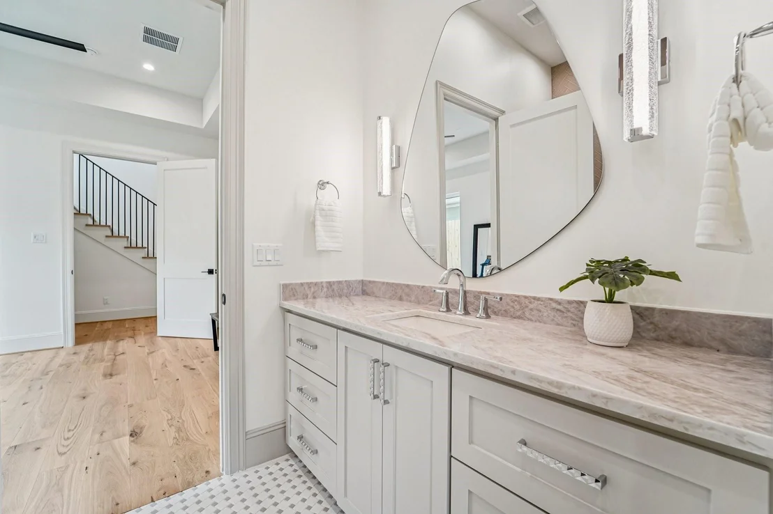 Photo of 1306 Curtin Street