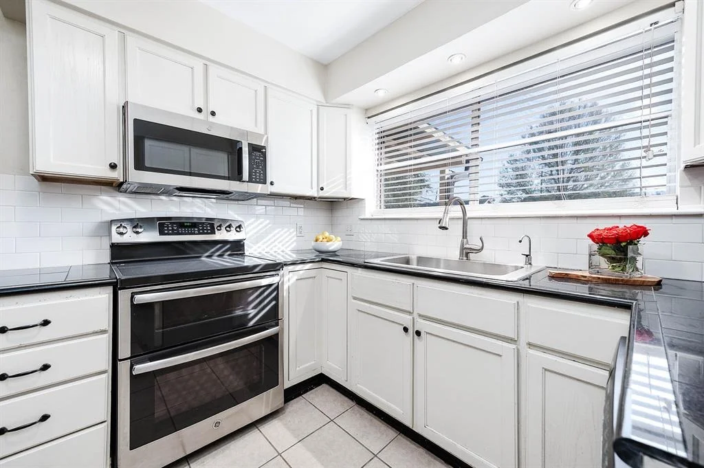 Photo of 10451 Rustic Gate Road