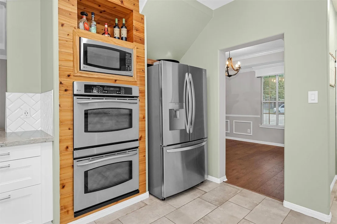 Photo of 6010 Charrington Drive