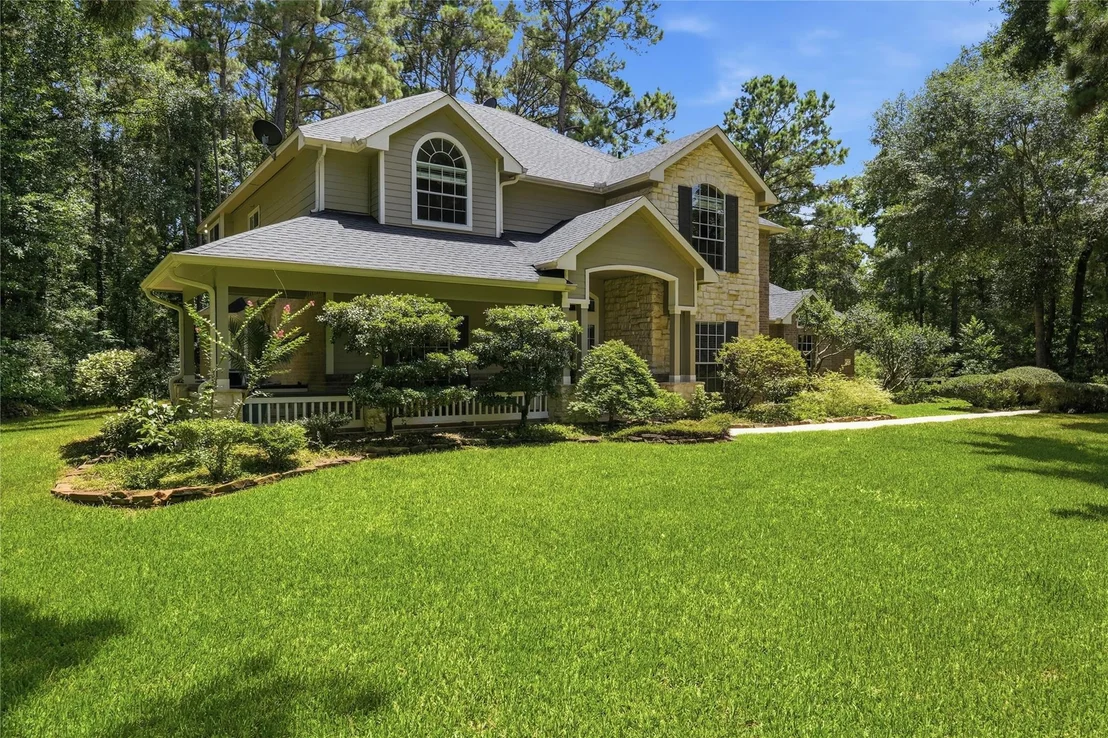 Photo of 8766 Skyline Lane