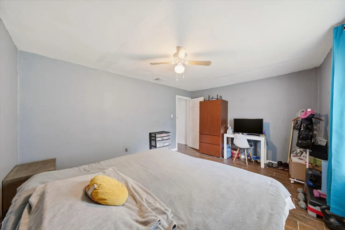 Photo of 7511 Arnim Street