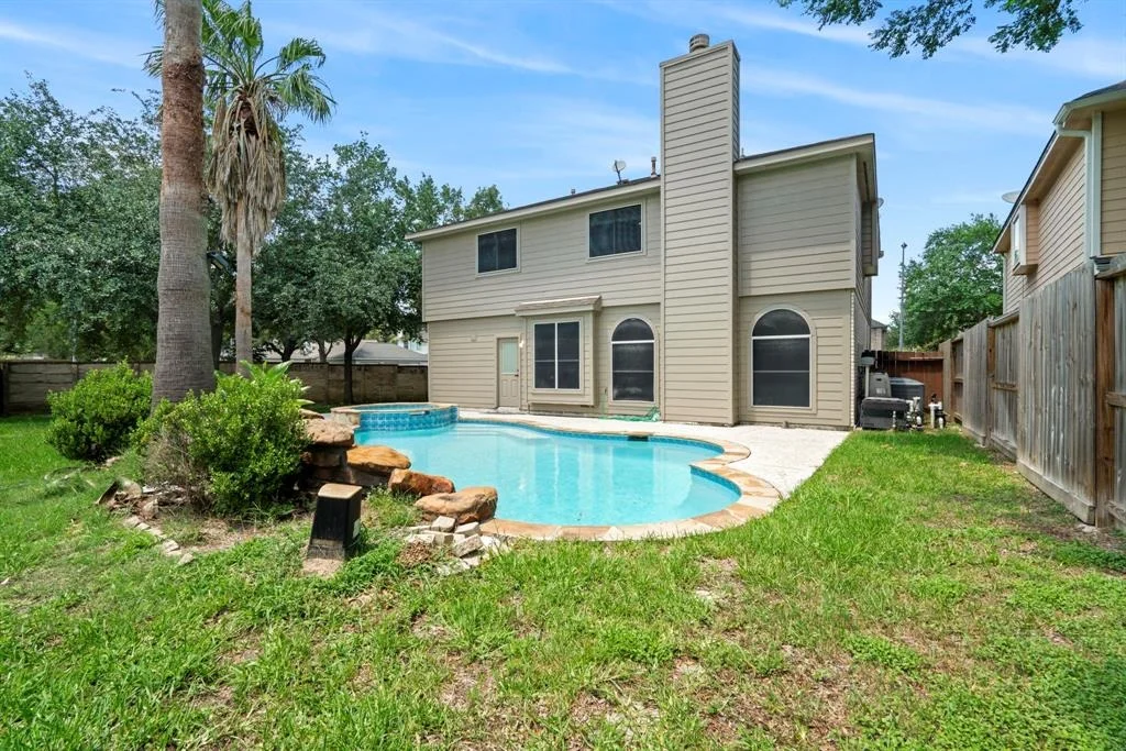 Photo of 20235 Black Canyon Drive