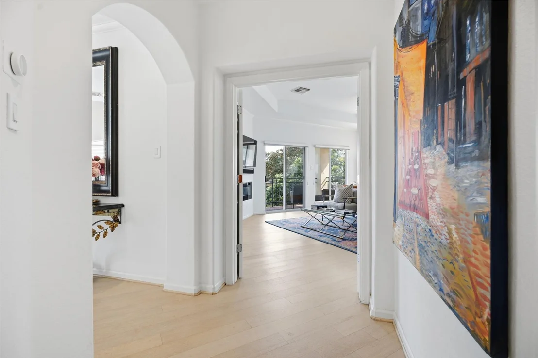Photo of 320 Harborside Circle