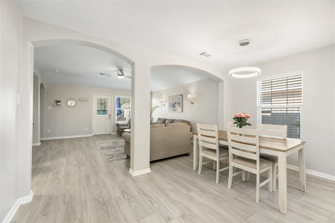 Photo of 2435 Colonial Springs Lane