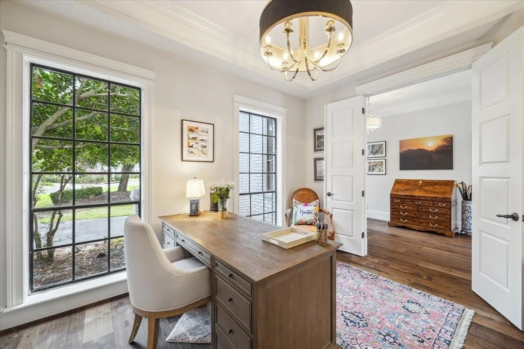 Photo of 9 S Brokenfern Drive