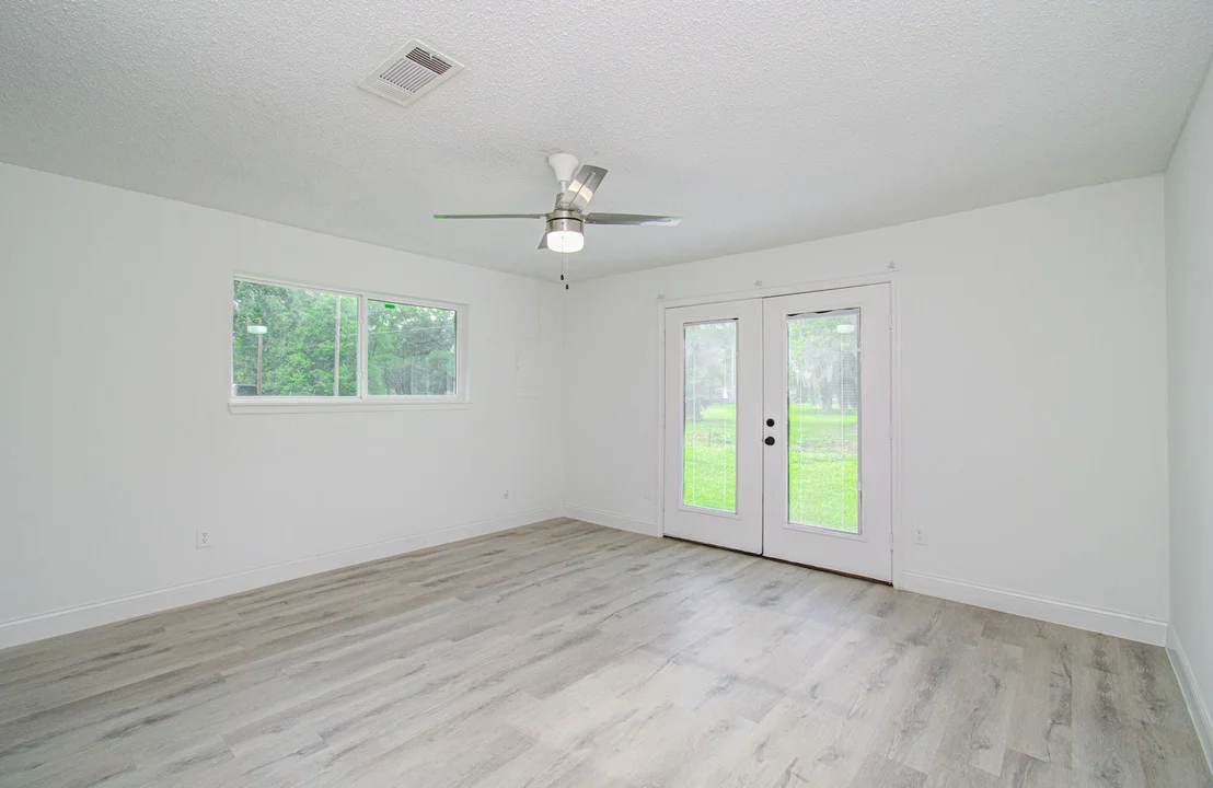 Photo of 114 Swiss Lane
