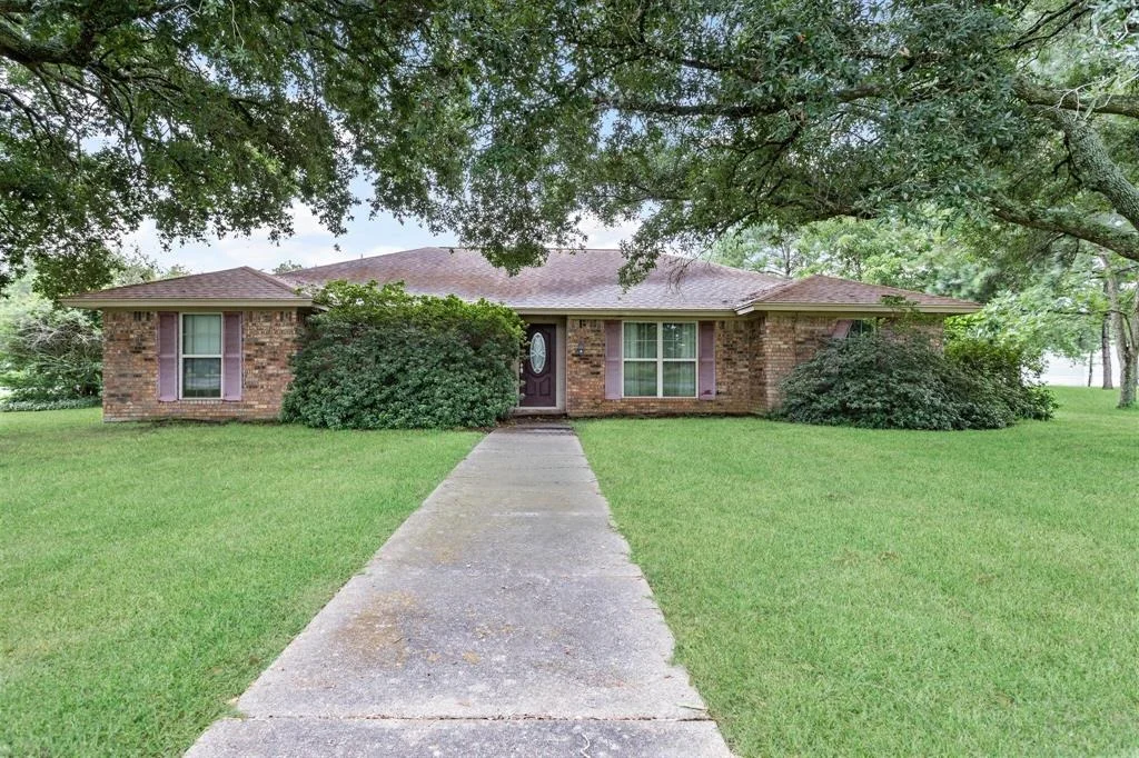 Photo of 234 Meneley Road