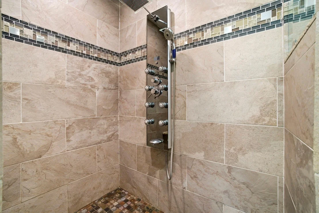 Photo of 74 Oak Grove Lane